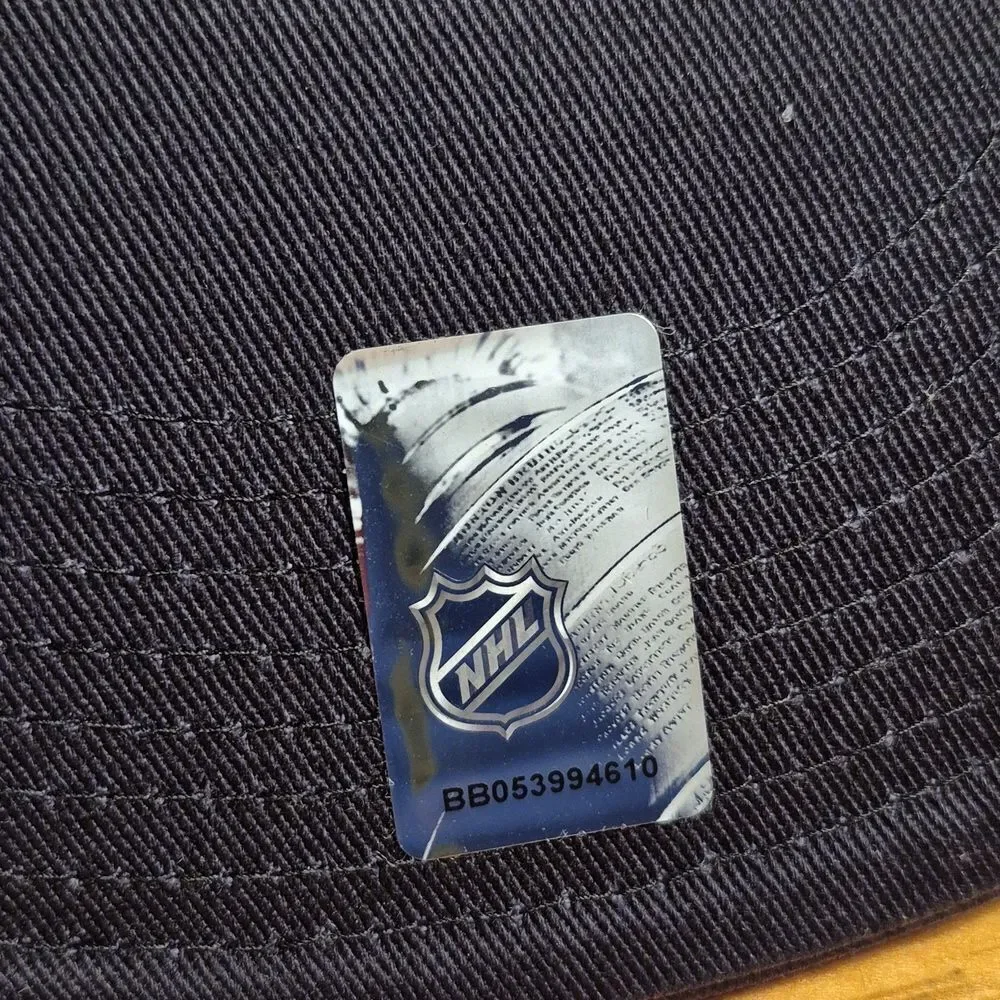 Adidas Pittsburgh Penguins Snapback Hat - New